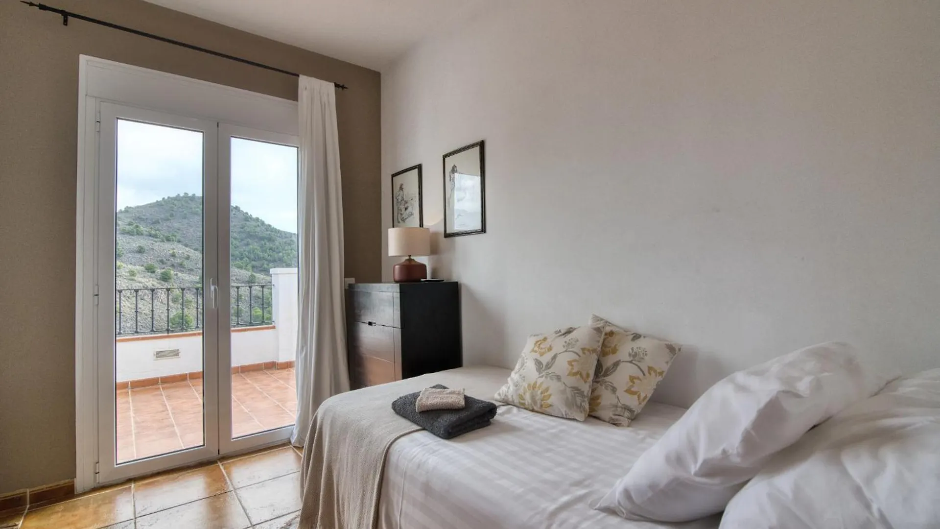 La Perla De Frigiliana Suites & Villa Apartment