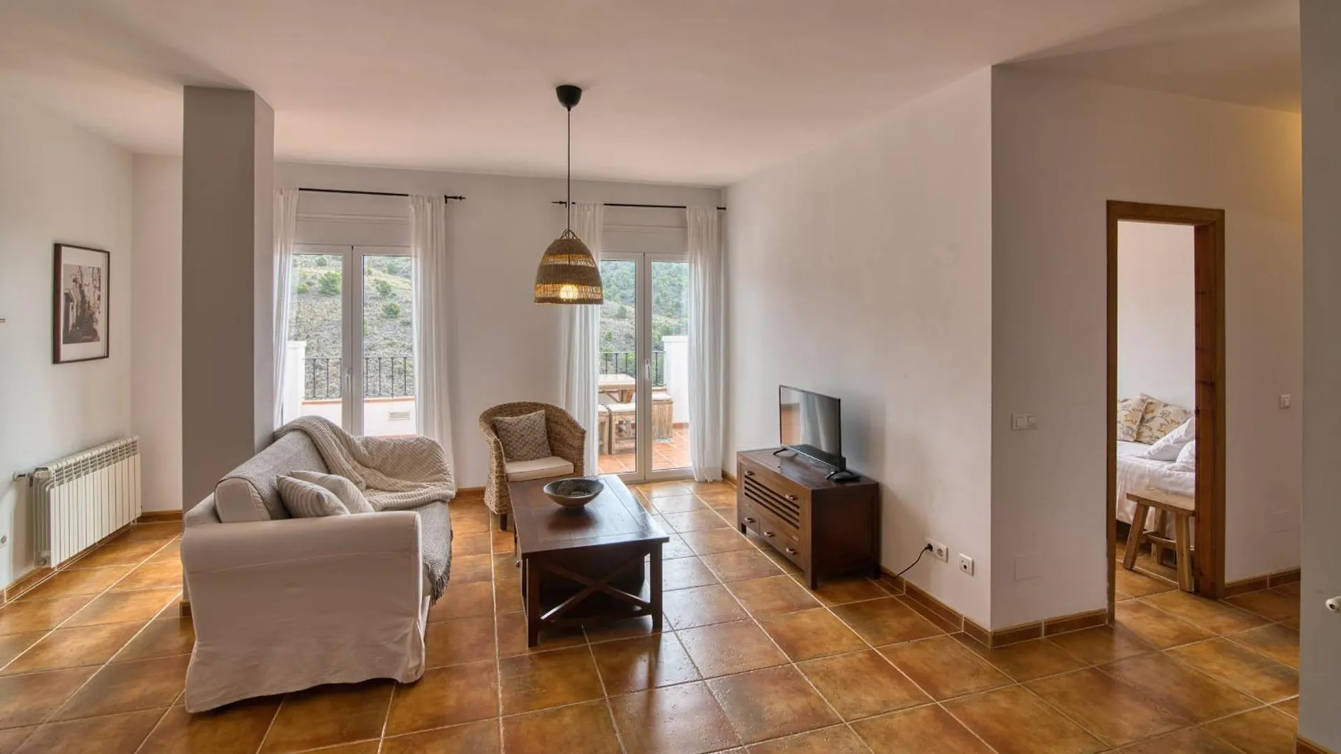 La Perla De Frigiliana Suites & Villa