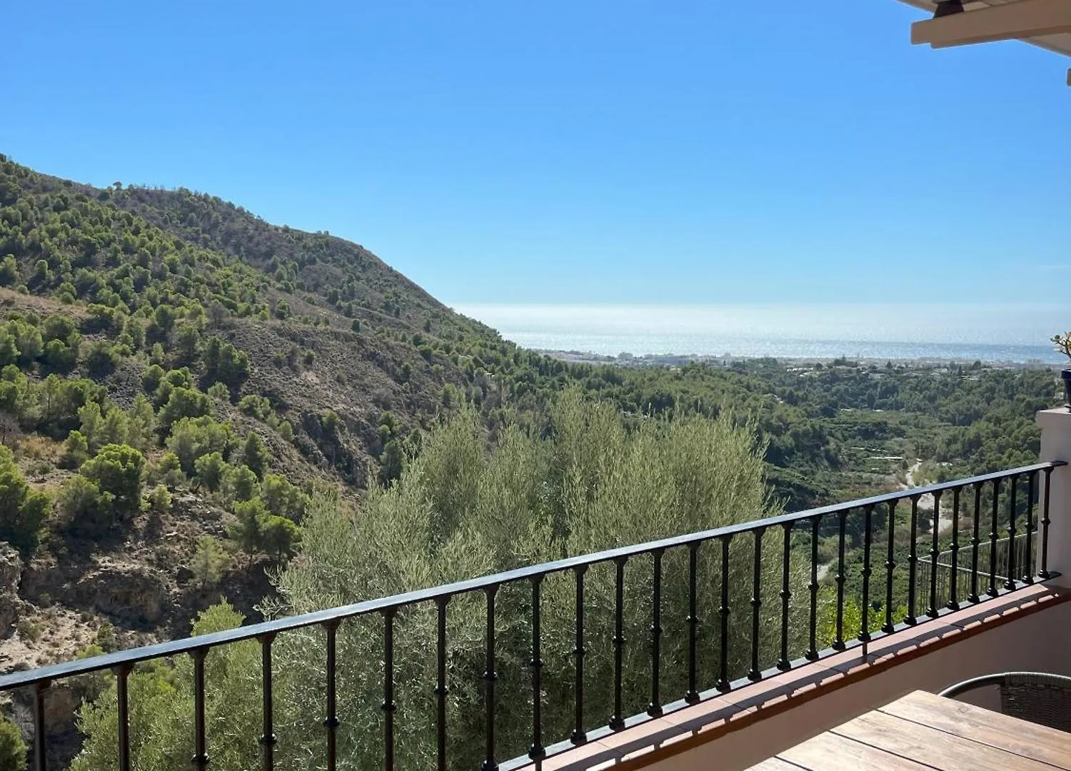 La Perla De Frigiliana Suites & Villa Apartment